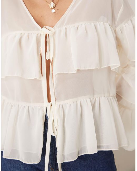 Blouse volantée style bohème en mousseline - crème ASOS en coloris White