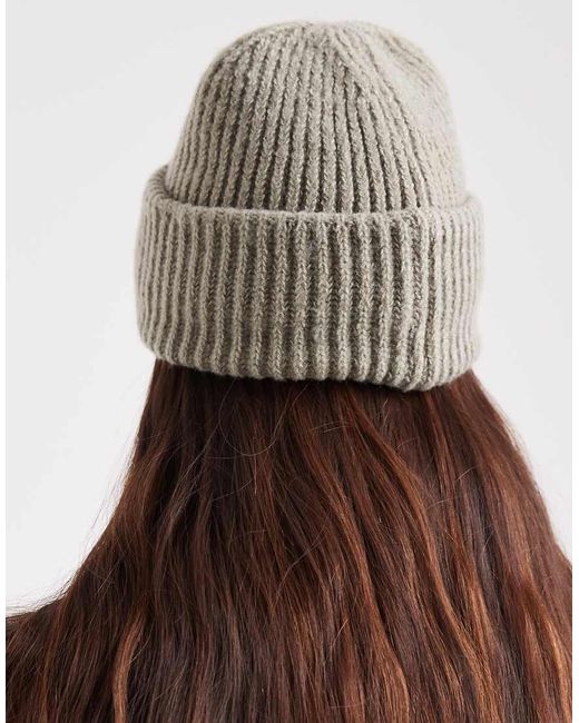 New Look Grofgebreide Beanie in het Green