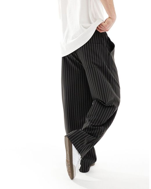 Pantalon large habillé à rayures et taille style caleçon Bershka pour homme en coloris Black