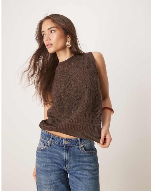 Top Senza Maniche di ASOS in Brown
