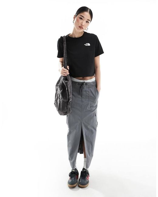 The North Face Black Simple Dome Cropped Logo T-Shirt
