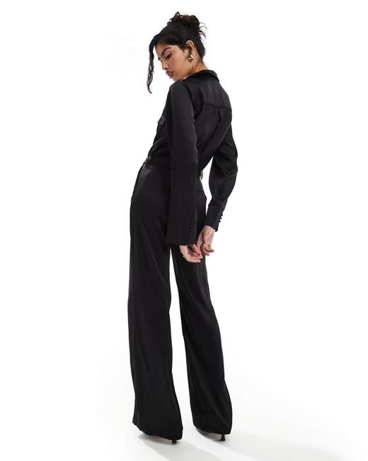Pretty Lavish Utility Jumpsuit Van Satijn Met Gestrikte Taille in het Black