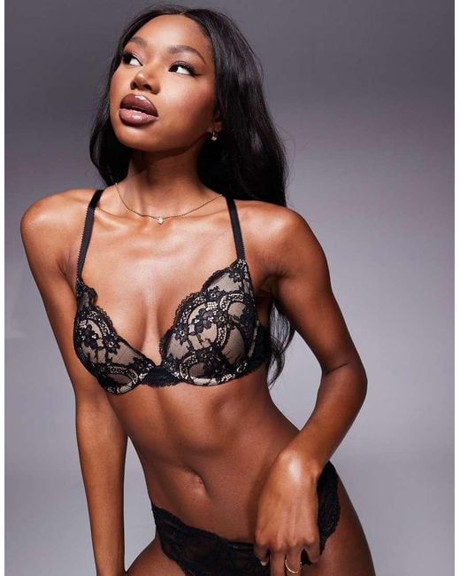 Sujetador Push Up De Encaje Lola De ASOS de color Black