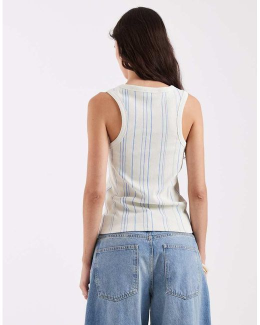 laagam White Embroidered Tank