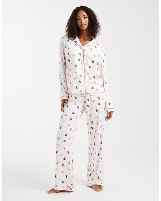 Loungeable White Christmas Super Soft Jersey Revere Top And Wide Leg Pyjama Set