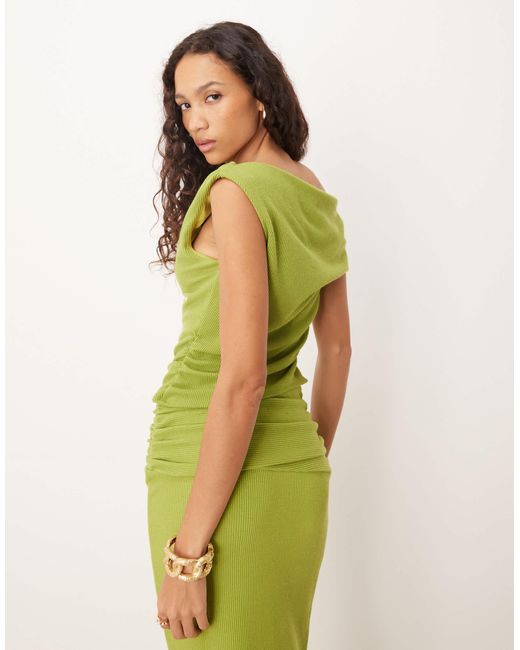 ASOS Green – asymmetrisches, strukturiertes und geripptes oberteil