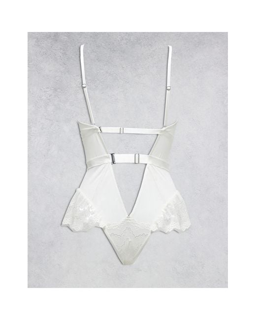 Ann Summers White Sophisticated Ouvert Lace Teddy