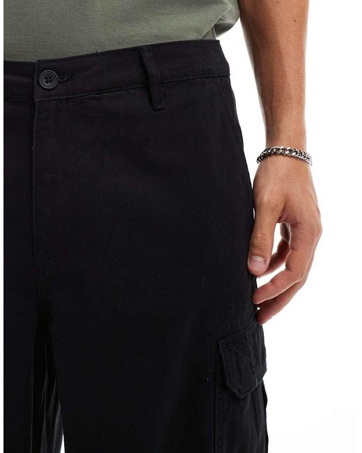 New Look Black Relaxed Cargo Trouser for men