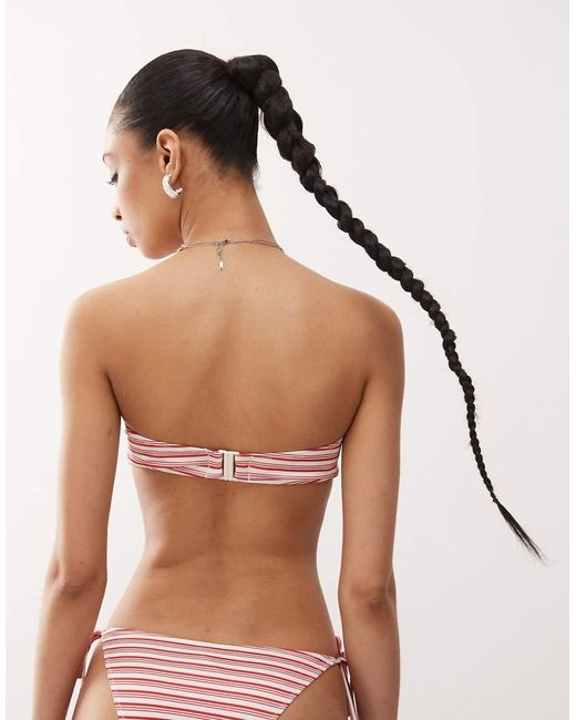 Top Bikini Multiposizione E Bianco A Righe di Weekday in Red
