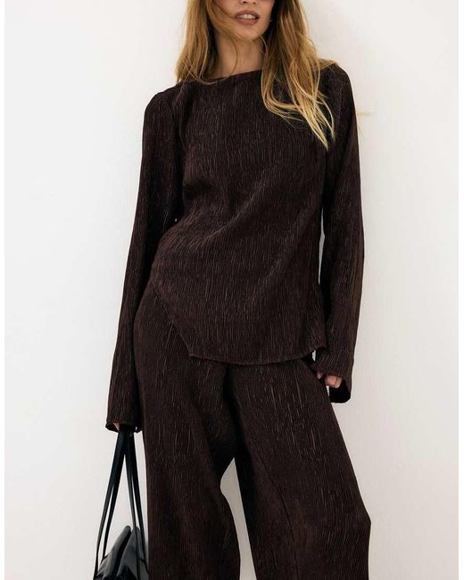 NA-KD Black Side Slit Blouse
