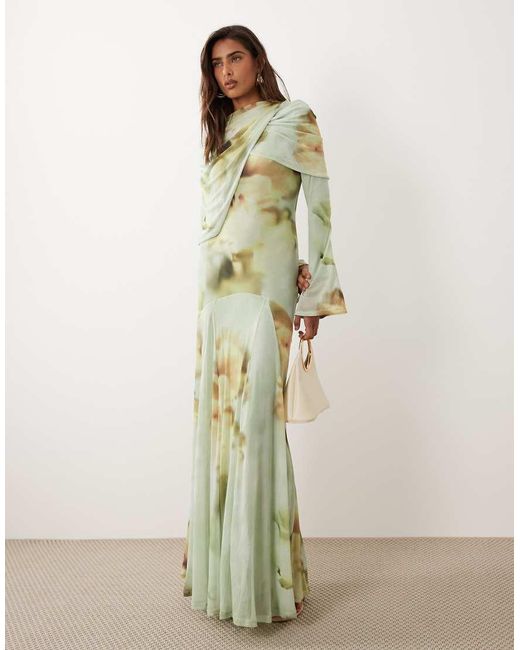 ASOS Modesty in het Green
