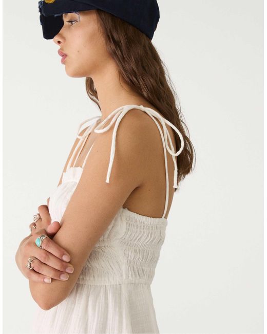 Stradivarius White – kurzes kleid