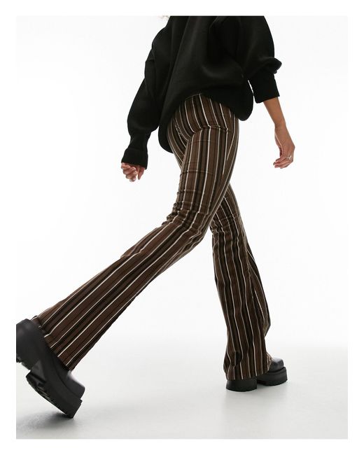 Pantalon évasé taille basse en velours côtelé rayé - chocolat TOPSHOP en  coloris Noir | Lyst