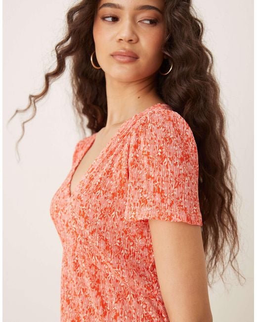 Mango Pink – mini-freizeitkleid mit em blumenmuster und v-ausschnitt
