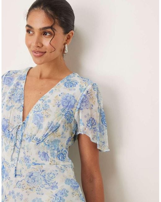 Mango Midaxi-Jurk Met V-Hals, Korte Mouwen, Strikdetail En Bloemenprint in het Blue