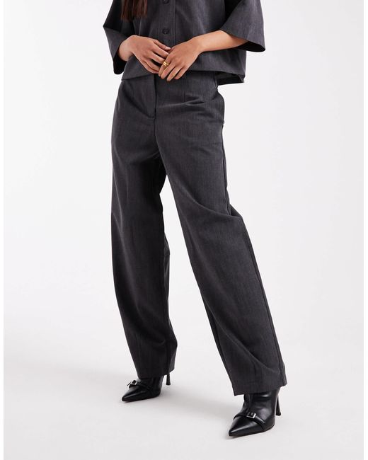 Object Black – hose