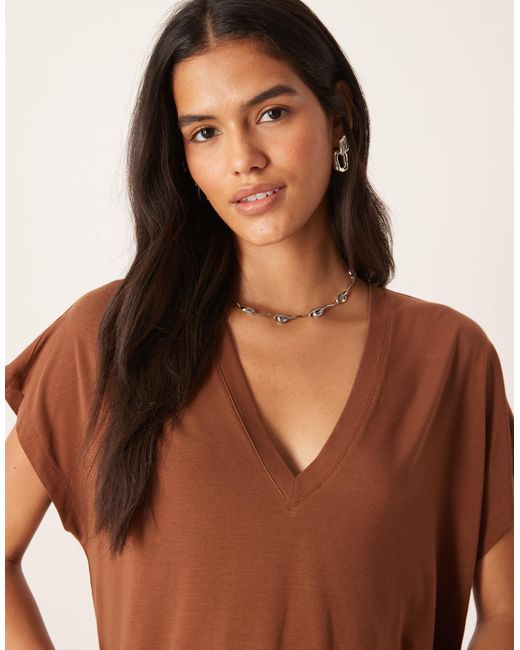 ASOS Brown Breathemaxtm Lyocell Drapey V Neck T-shirt