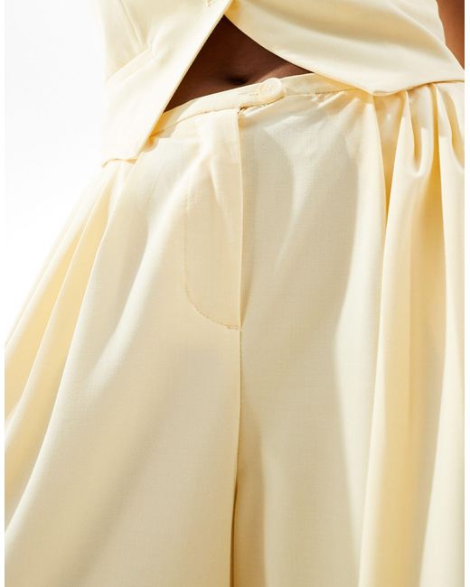 Pantalon d'ensemble ajusté coupe ample - babeurre Bershka en coloris White