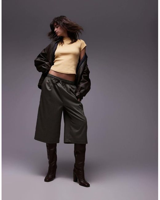 TOPSHOP Geribbeld T-Shirt Met Ronde Zoom in het Yellow