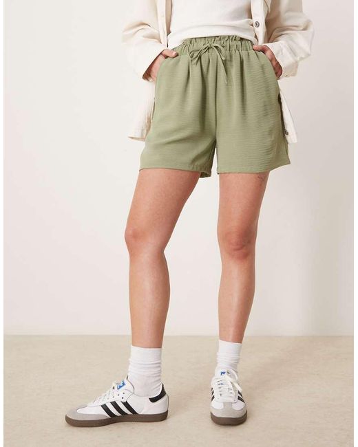 Vila Natural Loose Fit Tie Waist Shorts