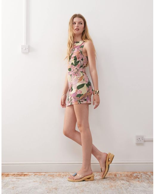 Reclaimed (vintage) Multicolor – minikleid mit u-boot-ausschnitt und aquarell-blumenmuster