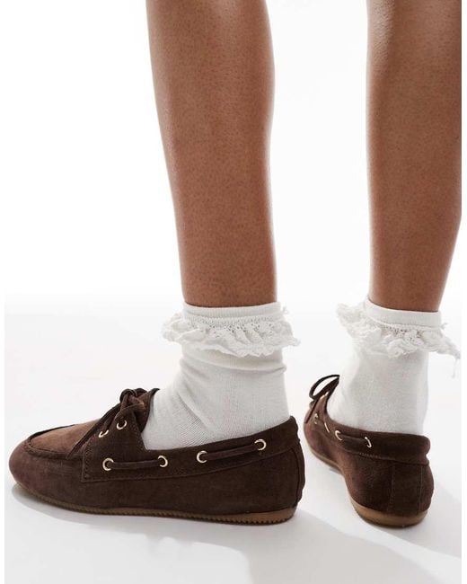 Lyanna di Schuh in Brown