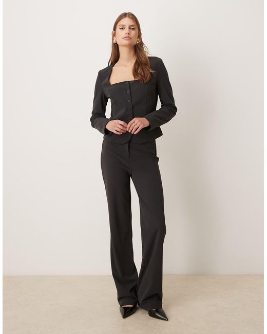 Klumi di Mango in Black