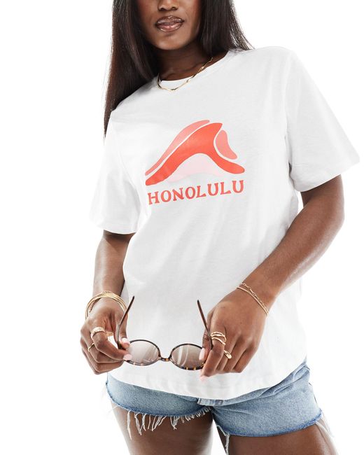 Pieces White 'honolulu' Front Print Beach T-shirt