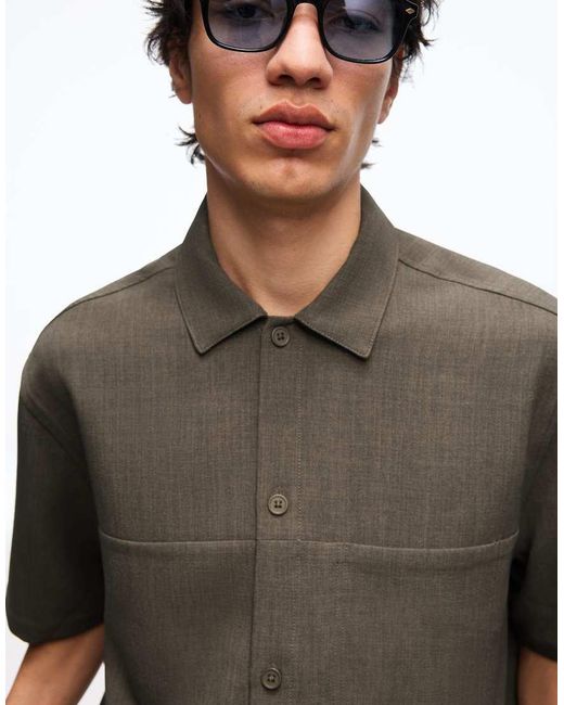 Bershka Brown Short Sleeve Boxy Tailored Fit Shirt for men