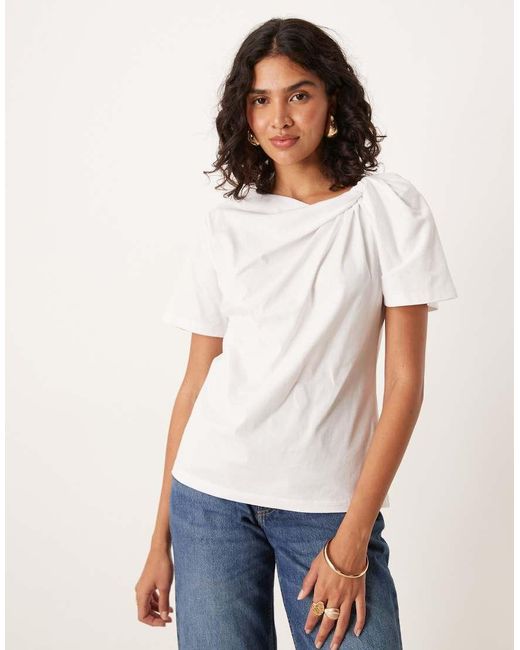 ASOS Recht T-Shirt Met Gedraaide Zijkant in het White