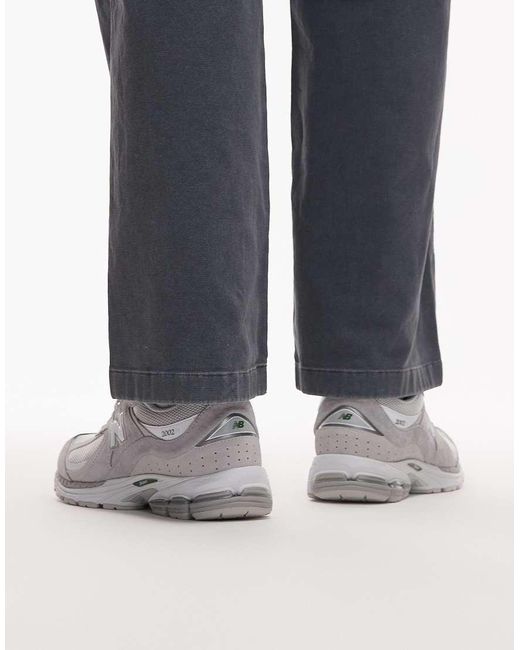 New Balance Gray 2002 Trainers