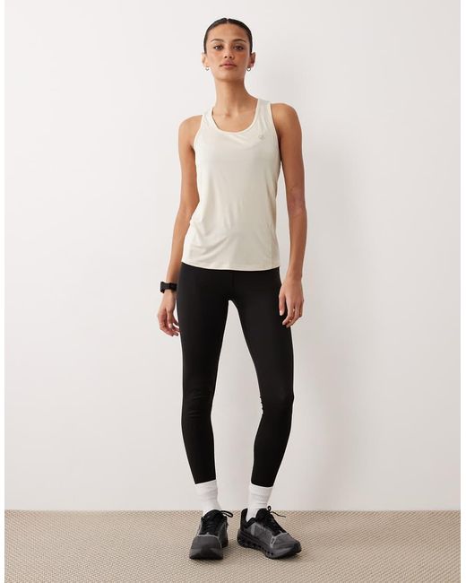 Dare 2b White Racerback Modernize Ii Lightweight Vest