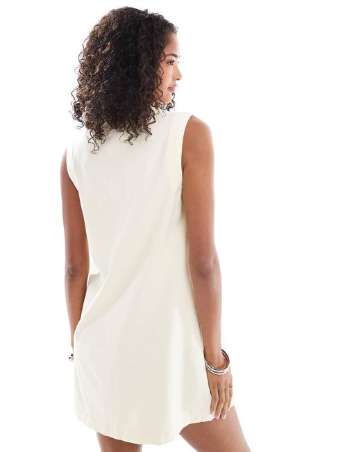 ASOS White – trapezförmiges jeans-minikleid