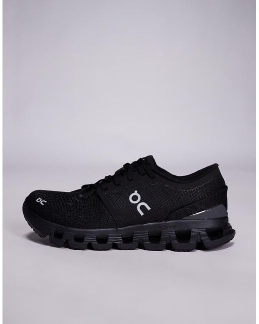 Cloud X 4 di On Shoes in Black