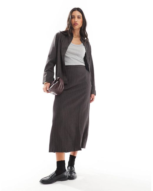 Jupe longue droite d'ensemble à fines rayures - foncé Vero Moda en coloris Black