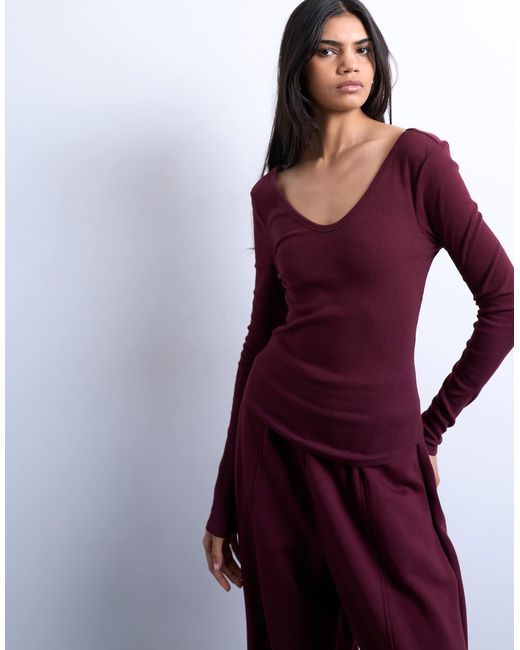 Top manches longues côtelé avec col v et ourlet arrondi - bordeaux TOPSHOP en coloris Purple