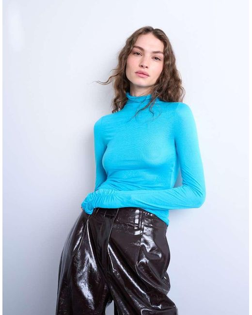 Top A Maniche Lunghe Accollato di TOPSHOP in Blue