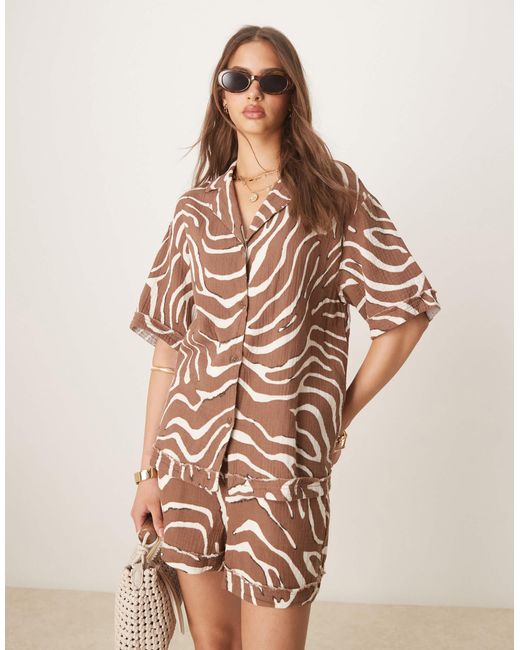 ASOS Natural – hemd aus grob gewebter baumwolle mit zebraprint, kombiteil