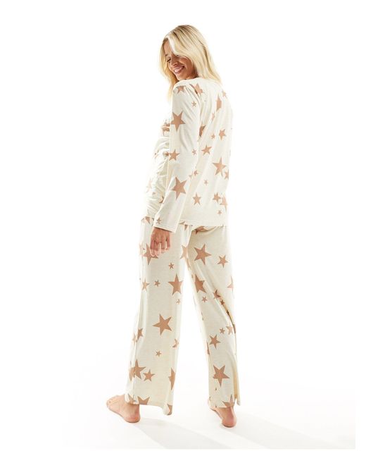 ASOS Natural Asos design maternity – superweicher pyjama aus langärmligem oberteil und hose