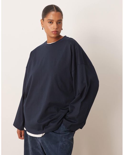 Curve - t-shirt à manches longues oversize en coton ARRANGE en coloris Blue