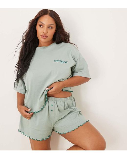 Pijama De Pantalones Cortos Y Camiseta De Manga Corta Con Estampado De Texto De Asos Design Curve ASOS de color Green