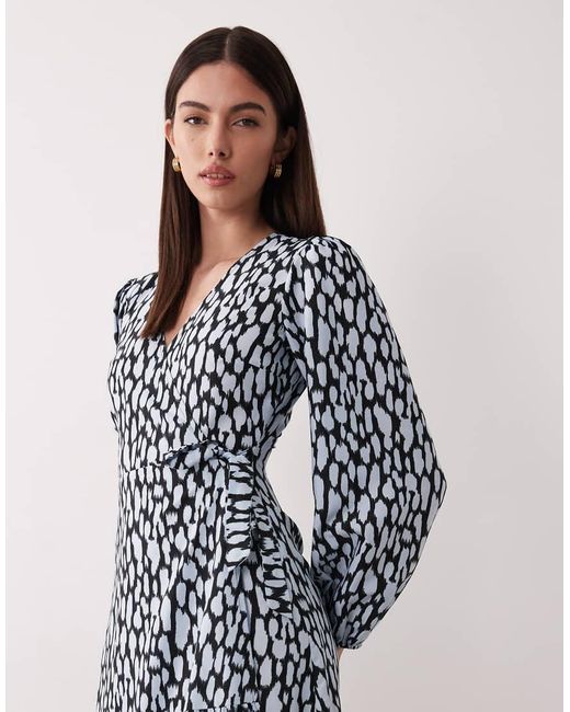 Wednesday's Girl Blue Long Sleeve Tie Detail Wrap Dress