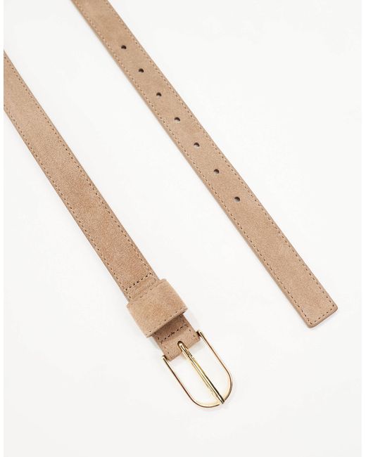 Ceinture en daim texturé à boucle dorée - marron Pieces en coloris Natural