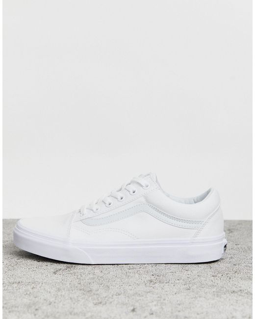 vans old skool triple white