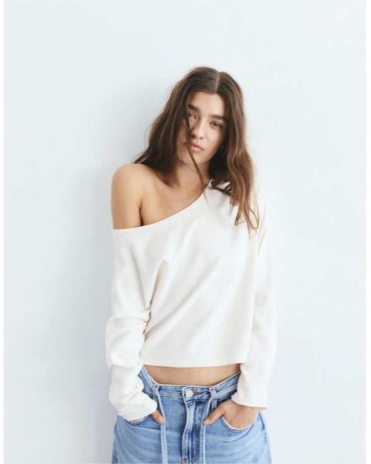 Pull&Bear White Asymmetric Jumper