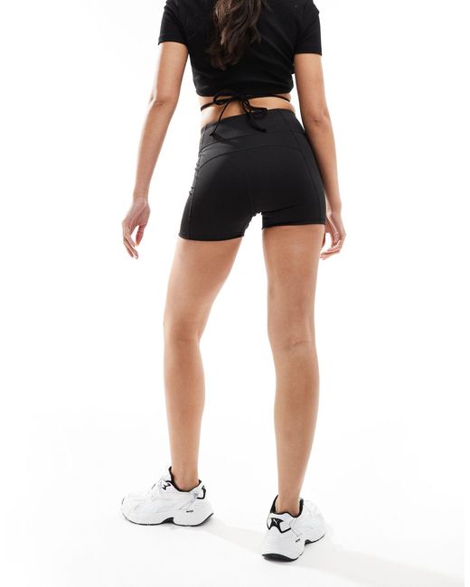 PUMA Black Training Favourite 3 Inch legging Shorts