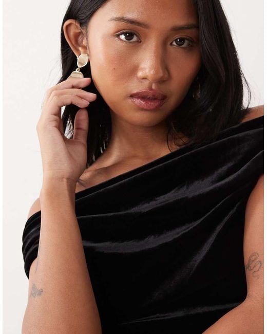 Nobody's Child Petite Black Pippa Bardot Velvet Maxi Dress