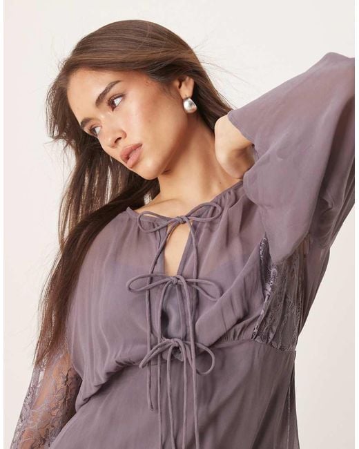 ASOS Maxi-Jurk Met Lange Mouwen En Kanten Detail in het Gray