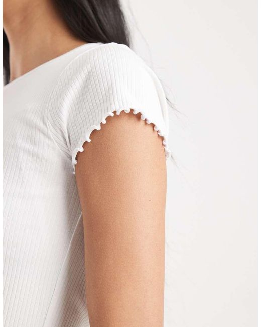 New Look White Lettuce Edge Babylock Tee