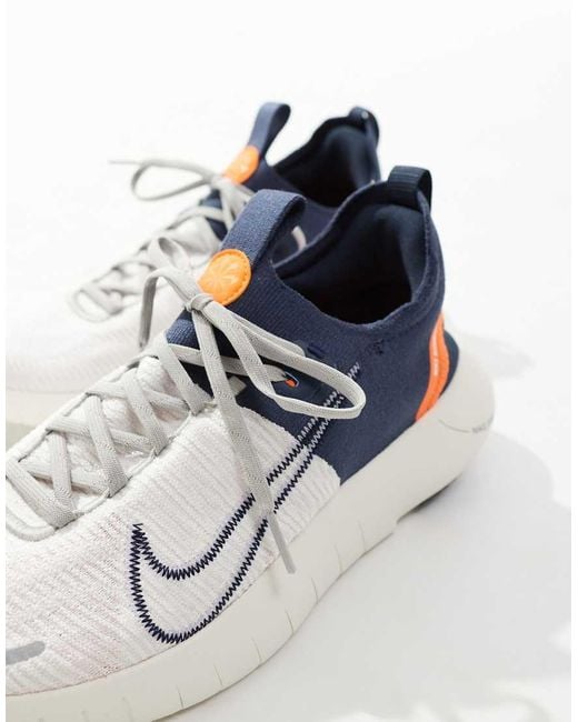 Jd sports 'free run flyknit hotsell
